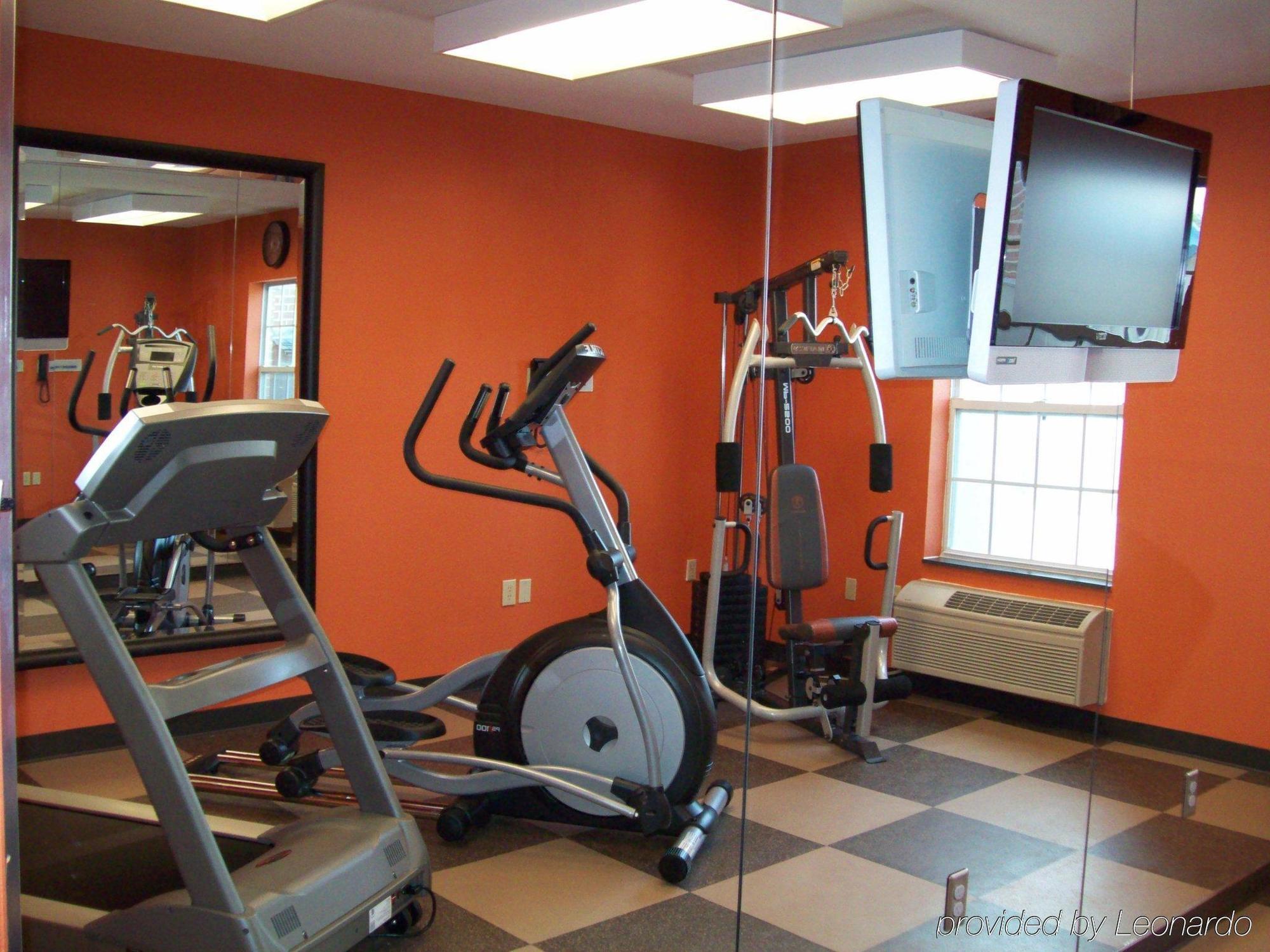 Holiday Inn Express Hotel & Suites North Kansas City By Ihg Konforlar fotoğraf