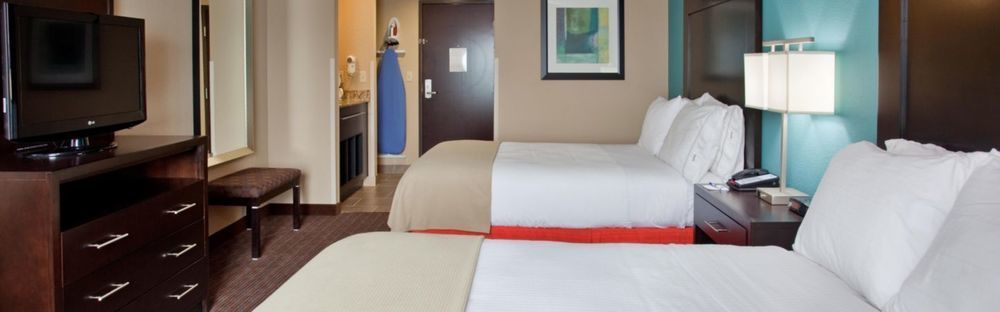 Holiday Inn Express Hotel & Suites North Kansas City By Ihg Dış mekan fotoğraf