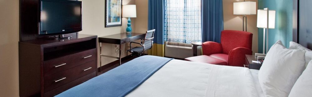 Holiday Inn Express Hotel & Suites North Kansas City By Ihg Dış mekan fotoğraf