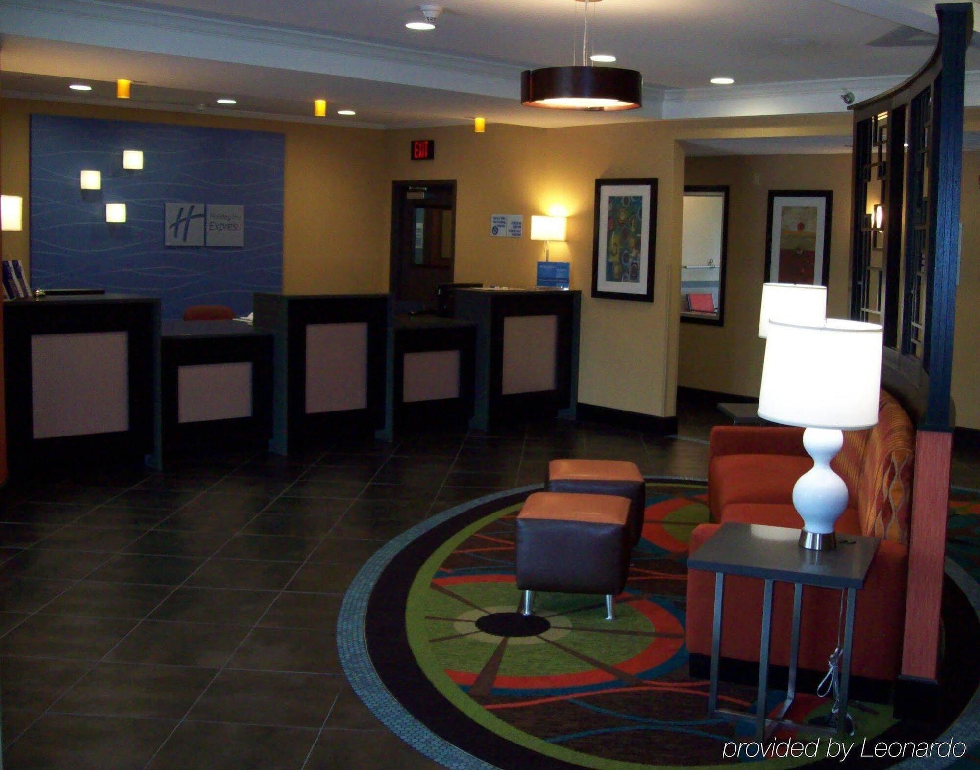Holiday Inn Express Hotel & Suites North Kansas City By Ihg Dış mekan fotoğraf